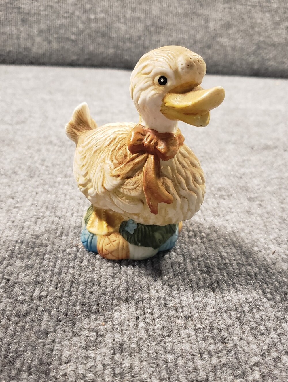 Yellow Duck w/Bow & Easter Eggs 4.5 inch Ceramic Spring Figurine Decor
